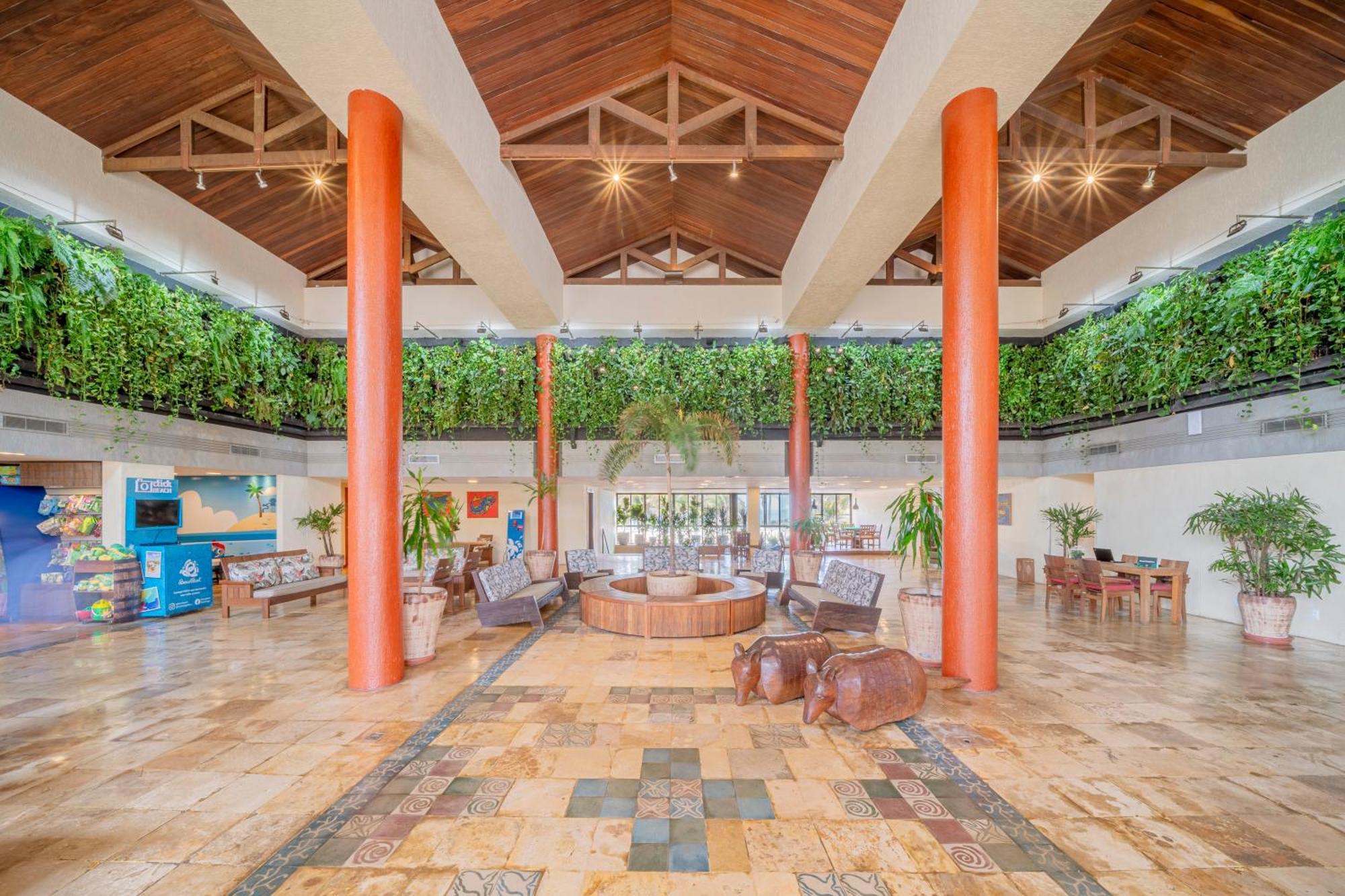 Beach Park Resort - Suites Акирас Экстерьер фото