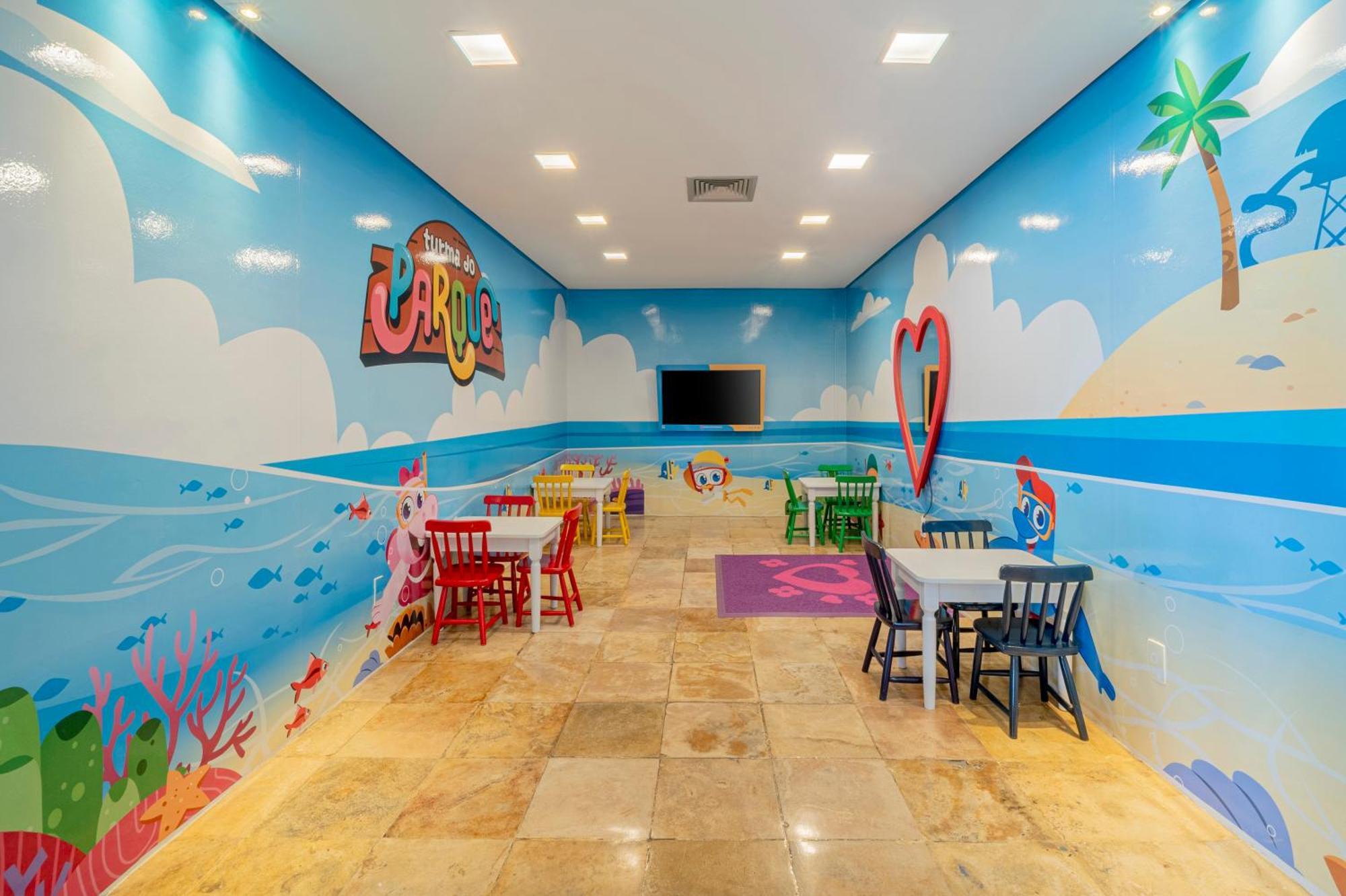 Beach Park Resort - Suites Акирас Экстерьер фото